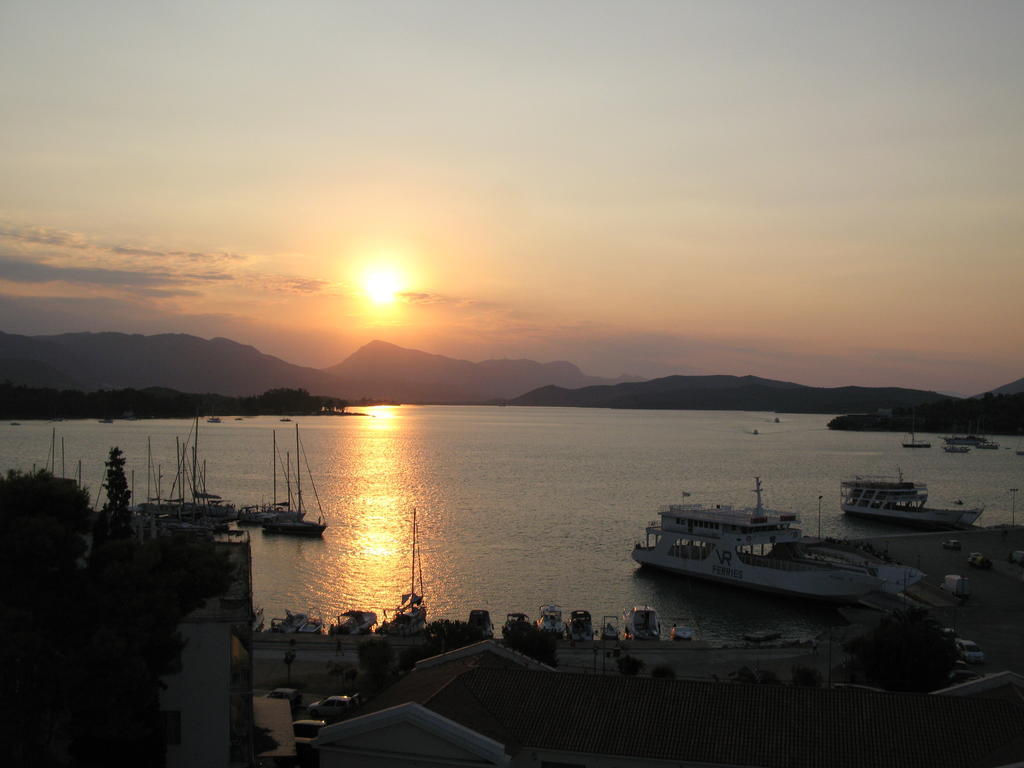 Dimitra Boutique Hotel Poros Town Exterior photo