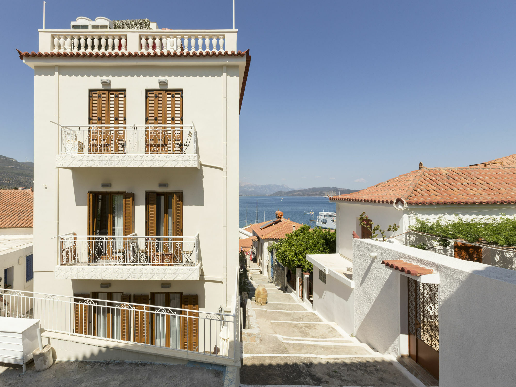 Dimitra Boutique Hotel Poros Town Exterior photo